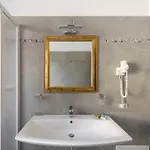 Trilocale In Centro Con Giardino Μπαβένο
