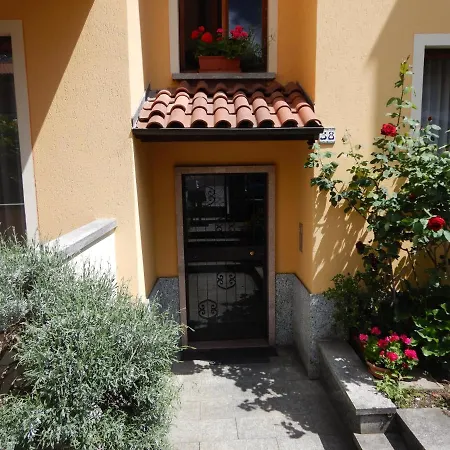 Trilocale In Centro Con Giardino Апартаменты *