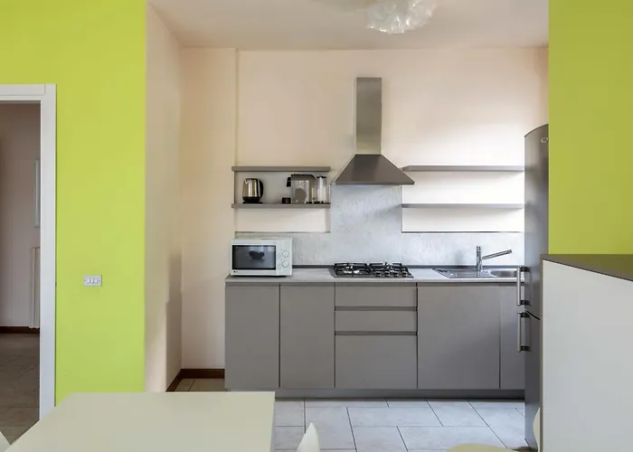 Trilocale In Centro Con Giardino * Baveno