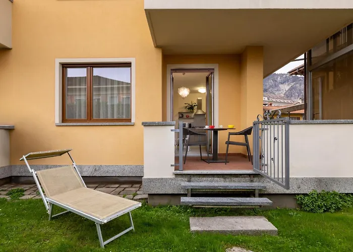 Trilocale In Centro Con Giardino Lejlighed Baveno