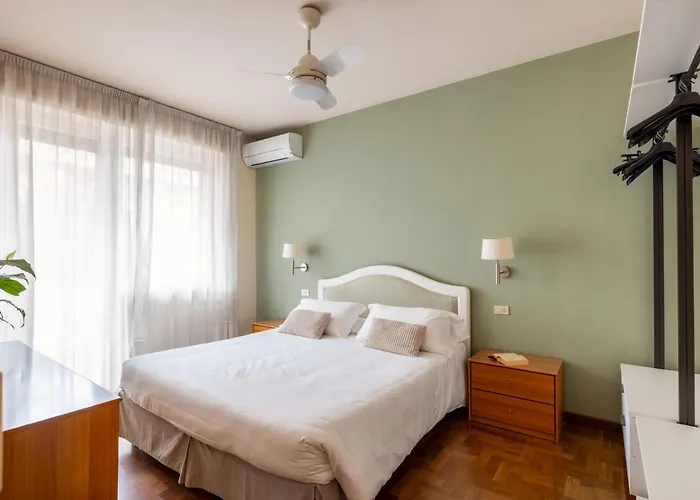 Lejlighed Trilocale In Centro Con Giardino *