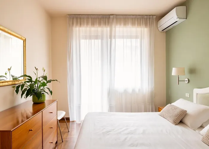 Trilocale In Centro Con Giardino *